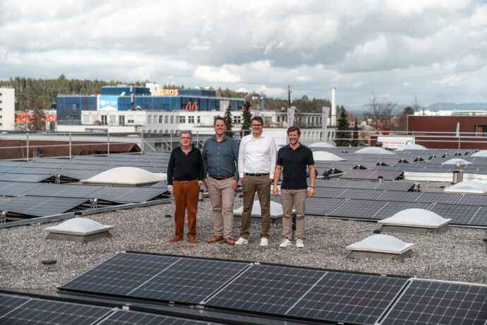 Wir setzen auf Nachhaltigkeit mit neuer Photovoltaik-Anlage